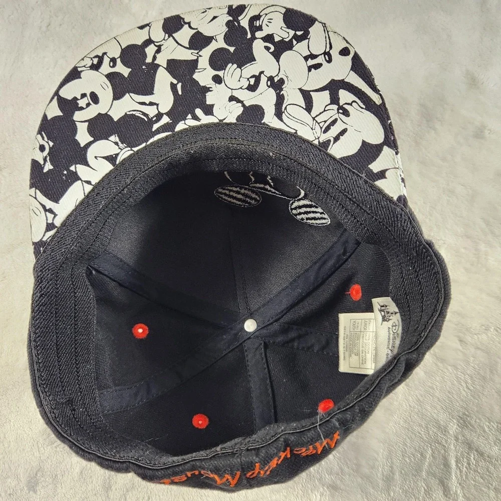 Disney Parks Mickey Mouse Hat Cap Fitted Youth One Size Black Graphic Boys